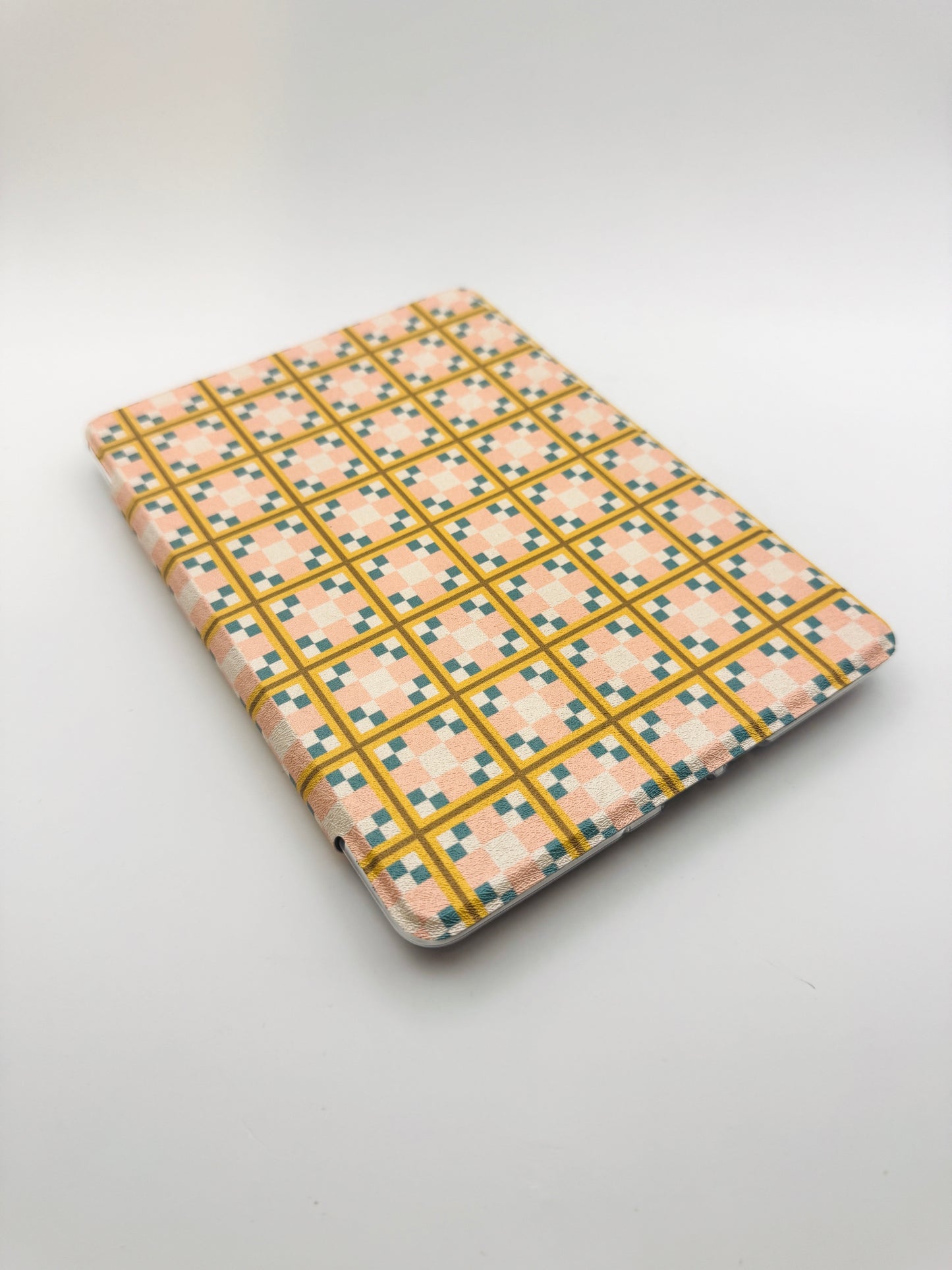 Quilted Kindle Case with Clear Back and Hand Strap