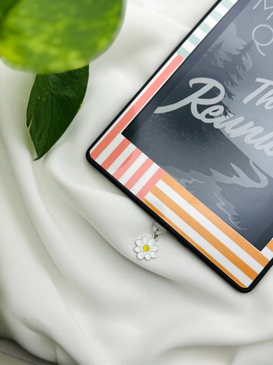 Daisy Kindle Charm