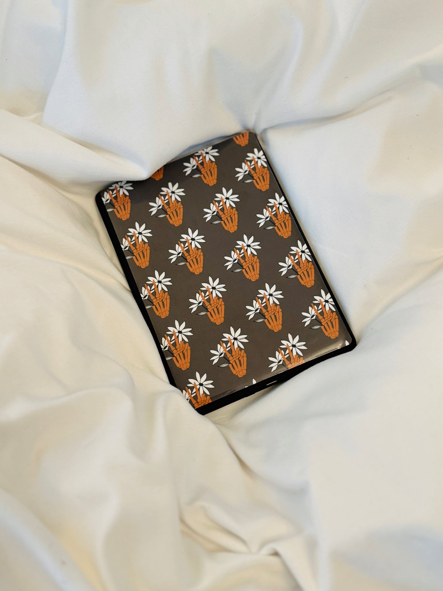 Read in Peace Kindle Skin