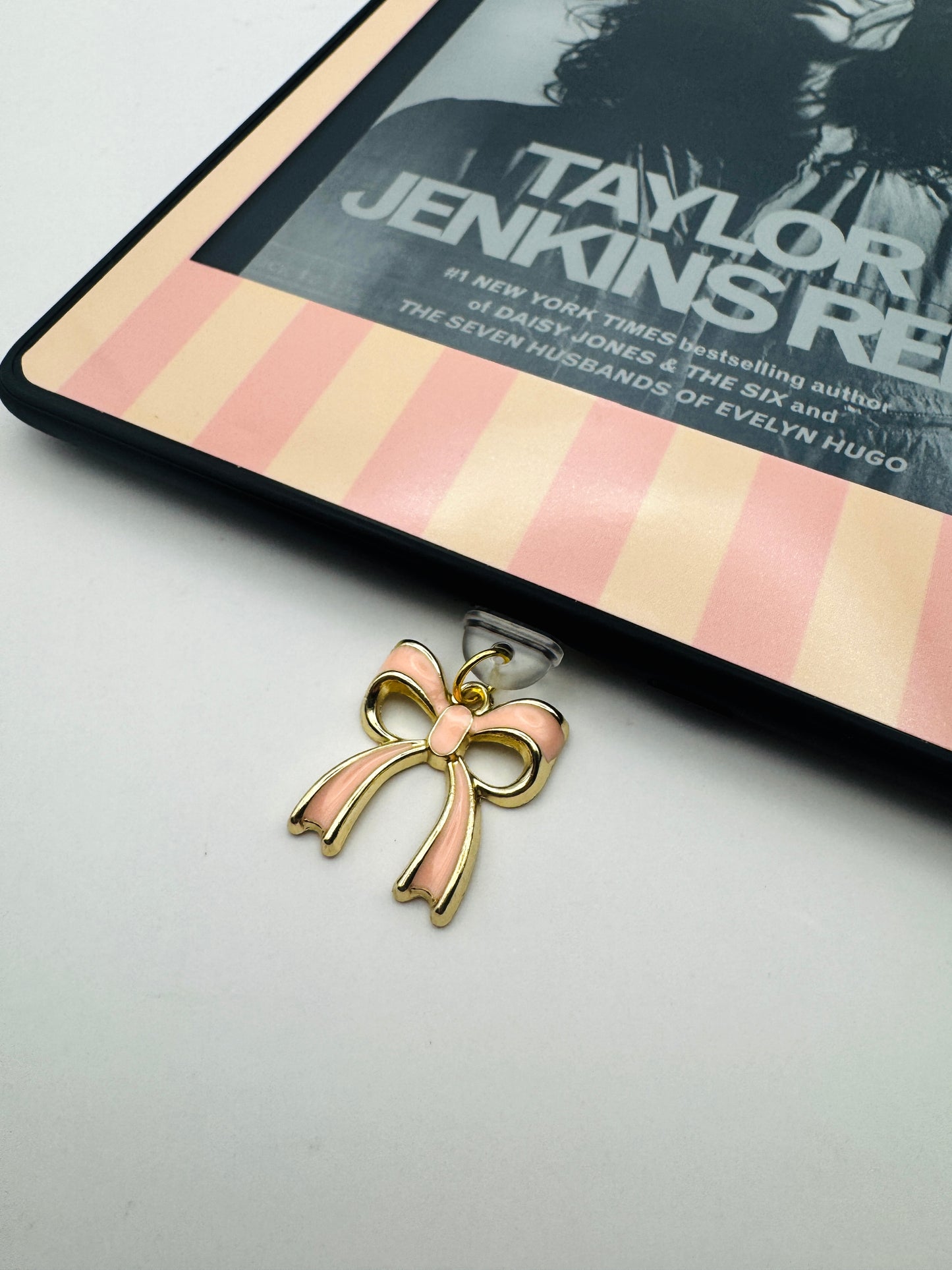 Pink Bow & White Bow Kindle Charm
