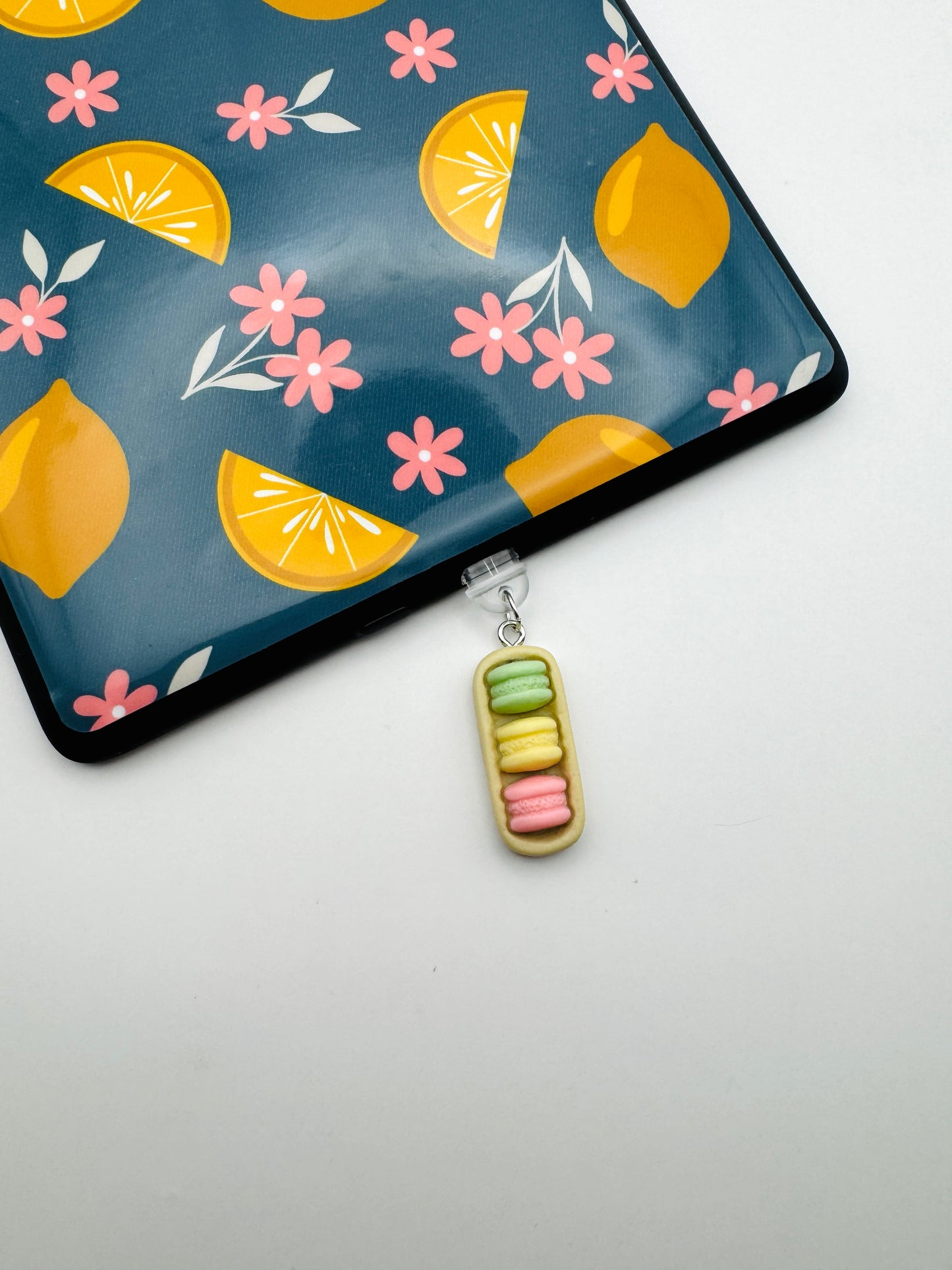 Pretty Little Things Kindle Charm Collection