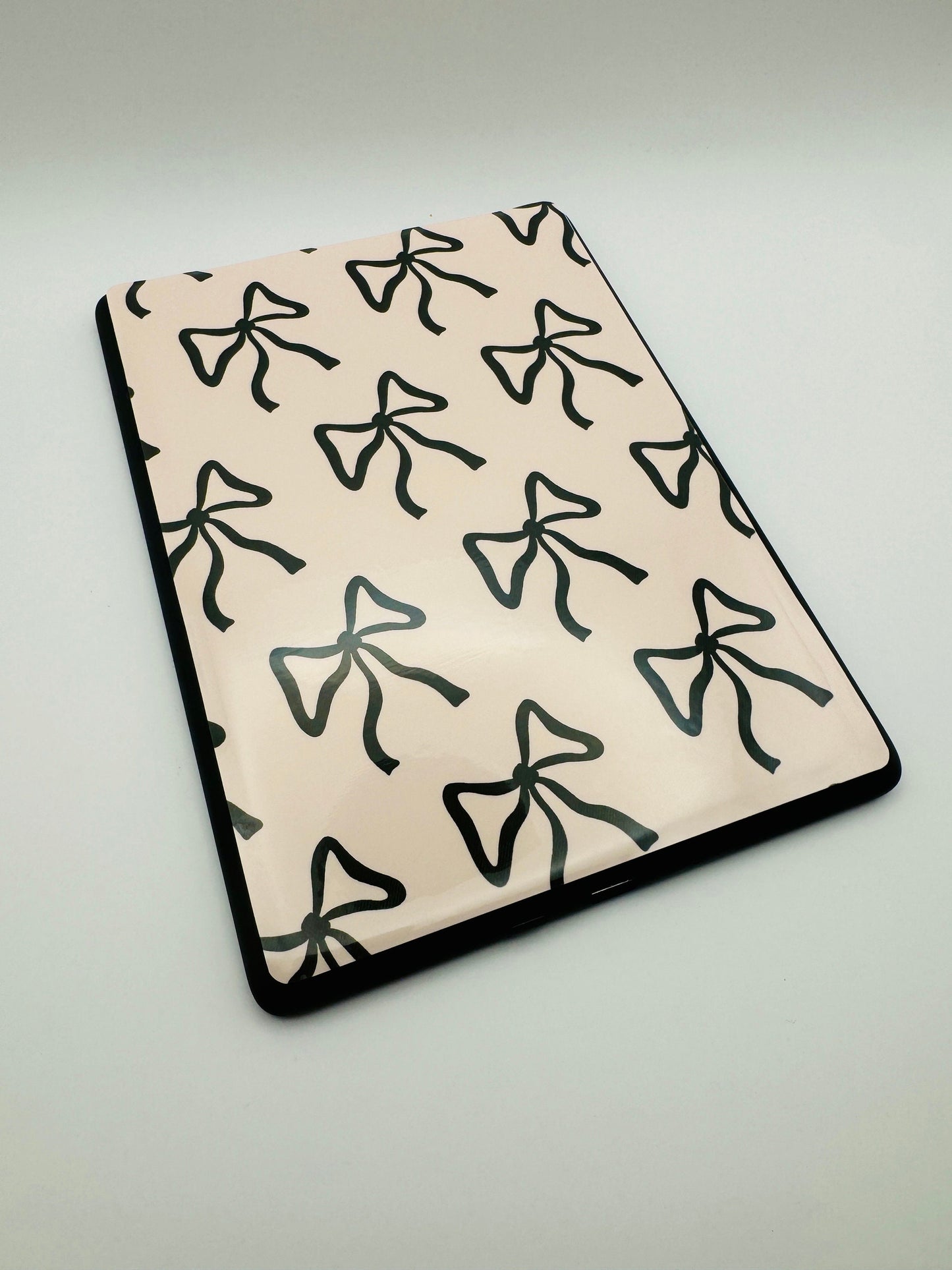 Paris Bows Kindle Skin