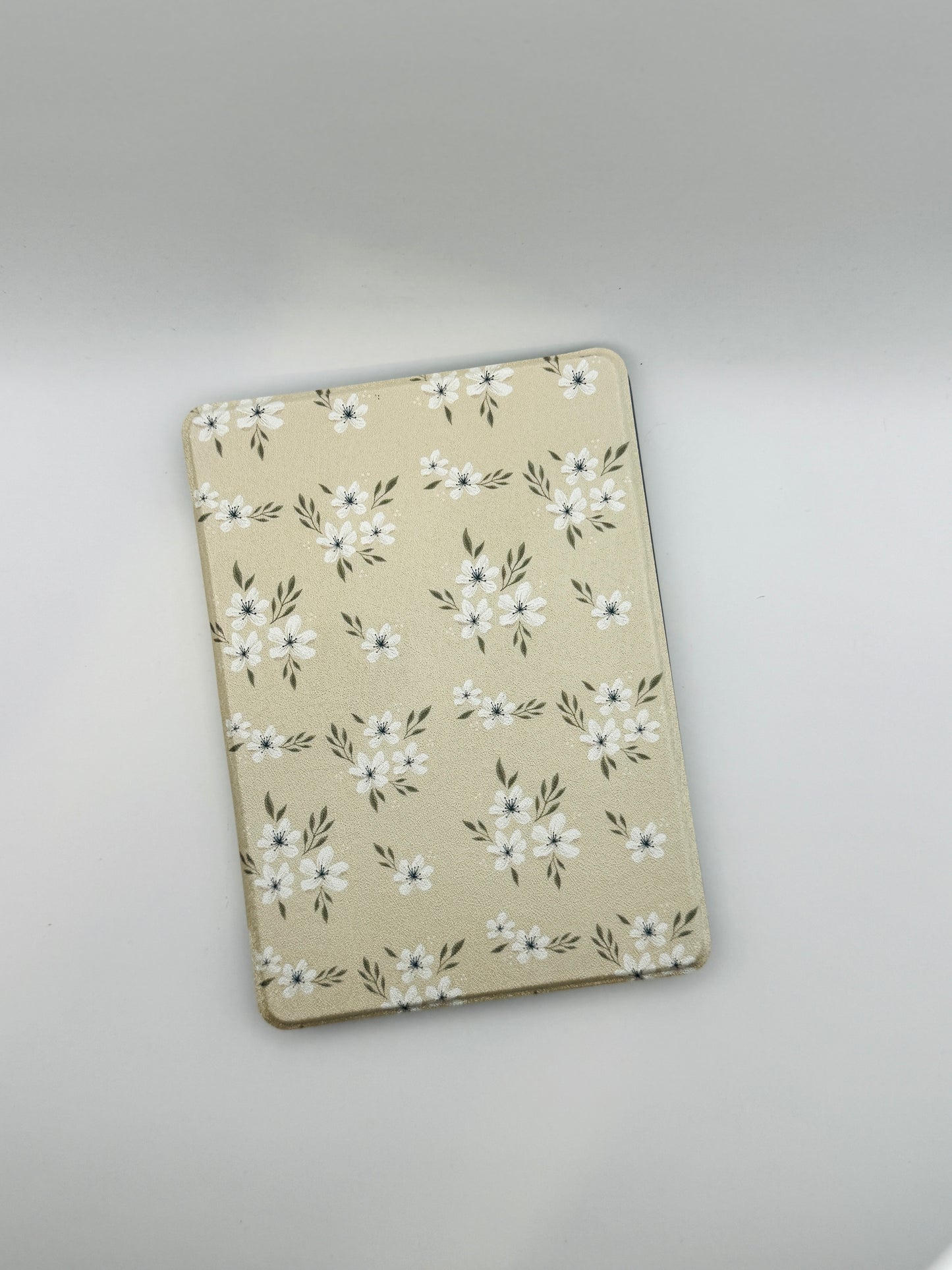 Soft Bloom Kindle Case with Clear Back and Hand Strap