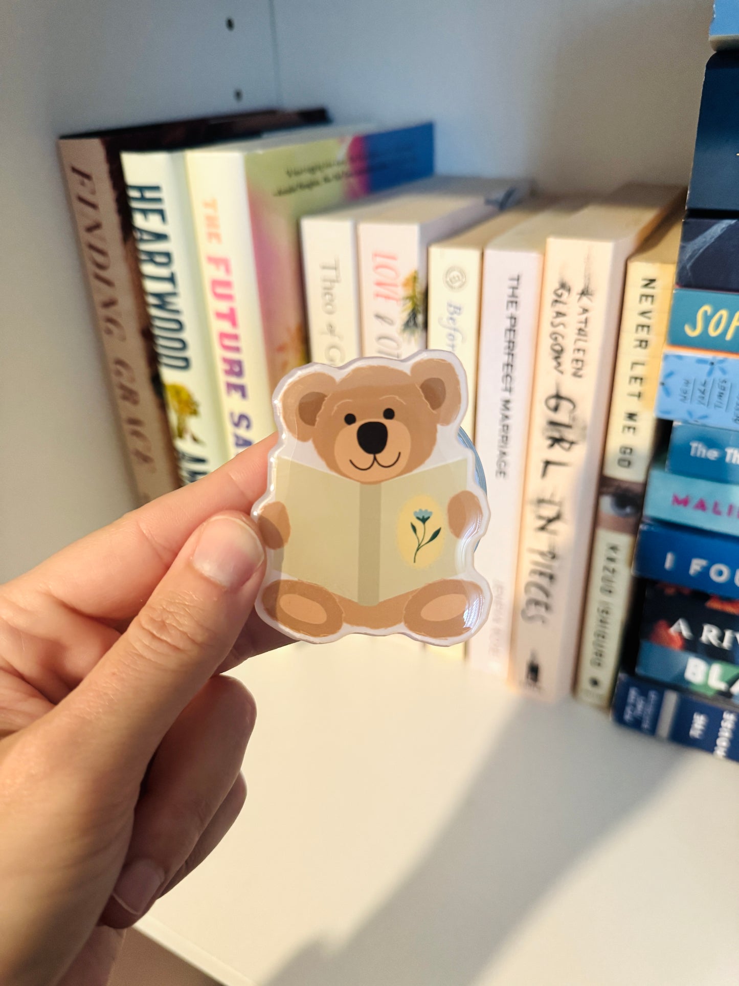 Teddy Bear MagSafe Kindle Grip