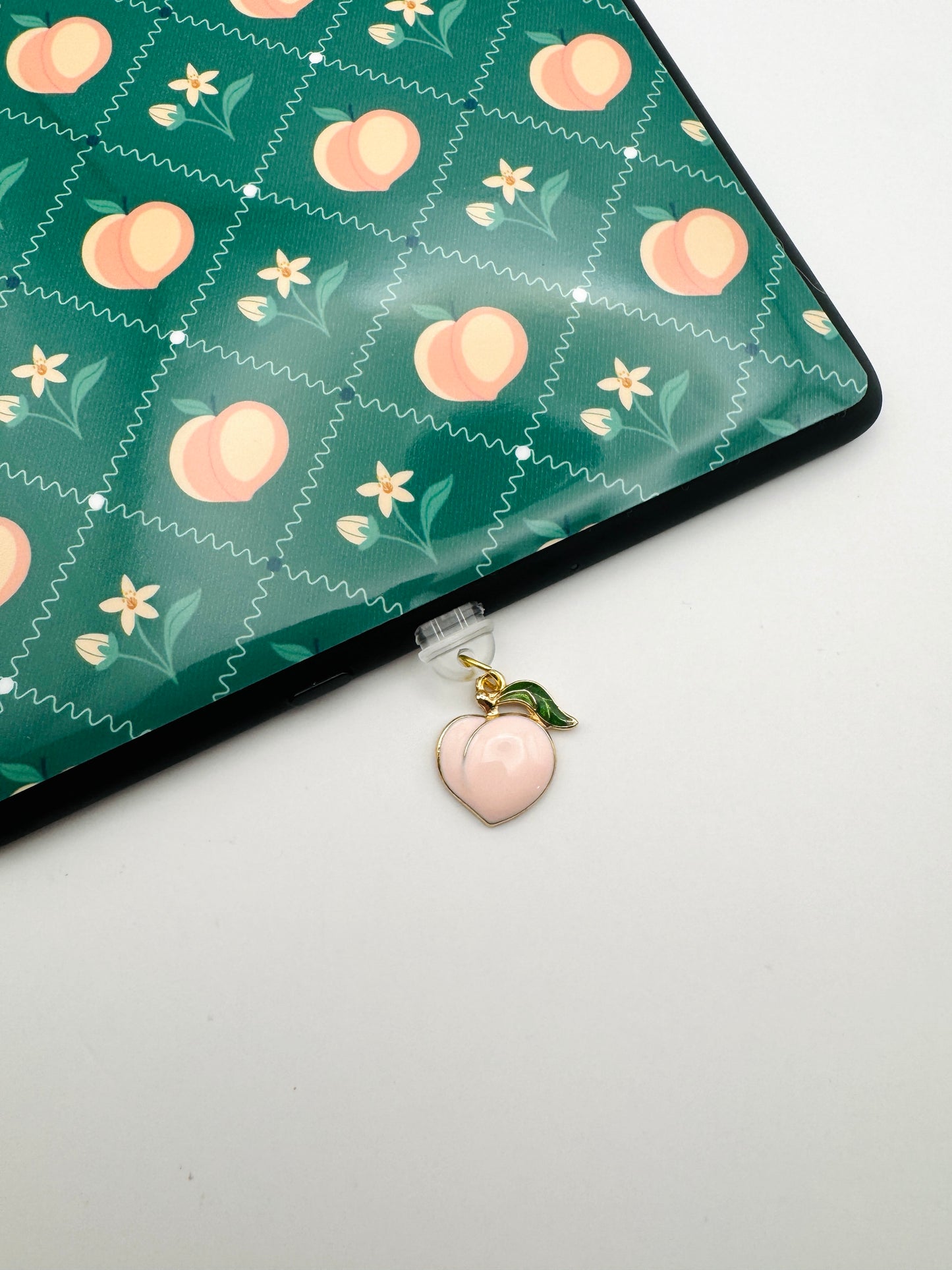 Peachy Queen Kindle Skin