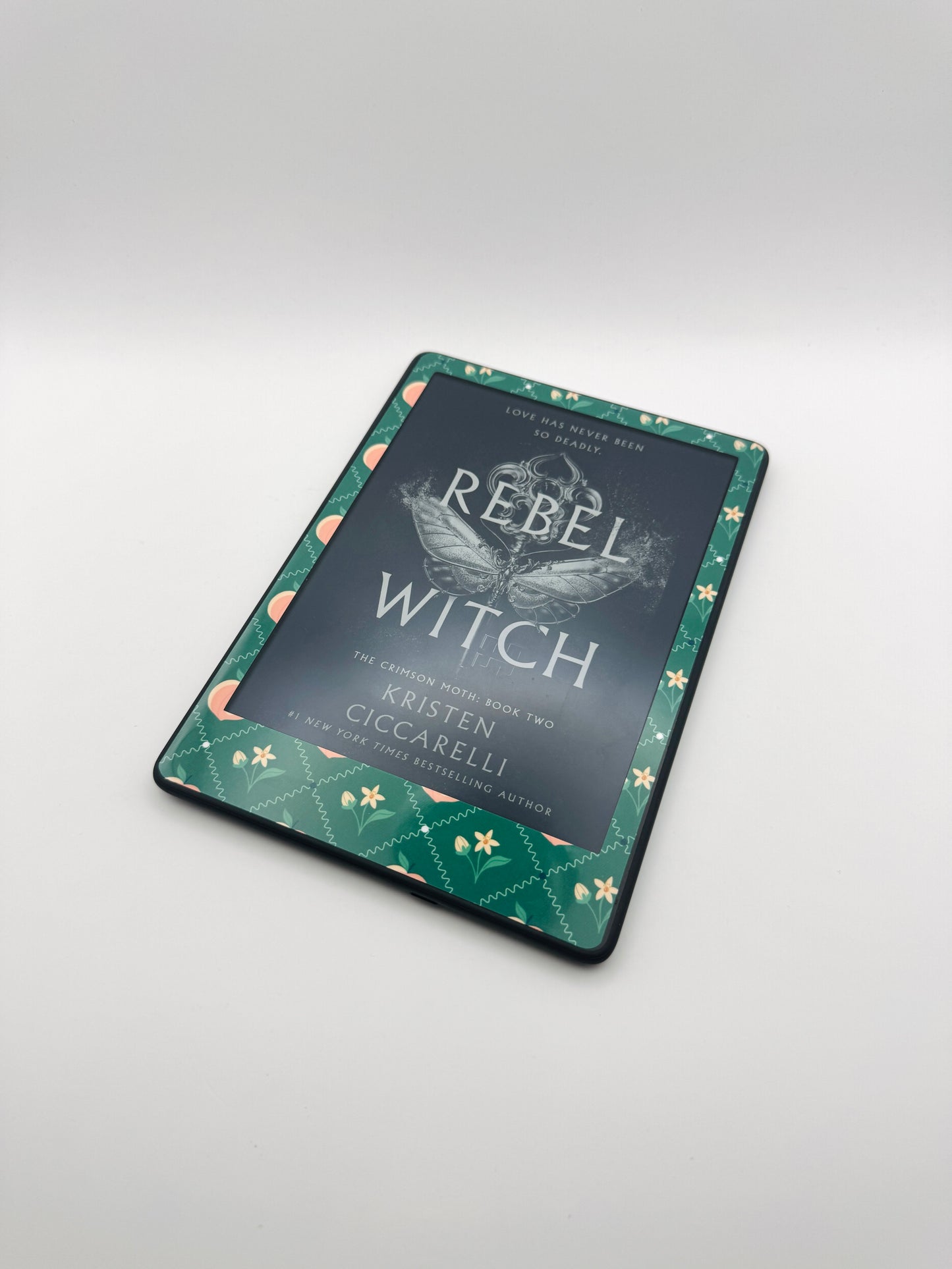 Peachy Queen Kindle Skin