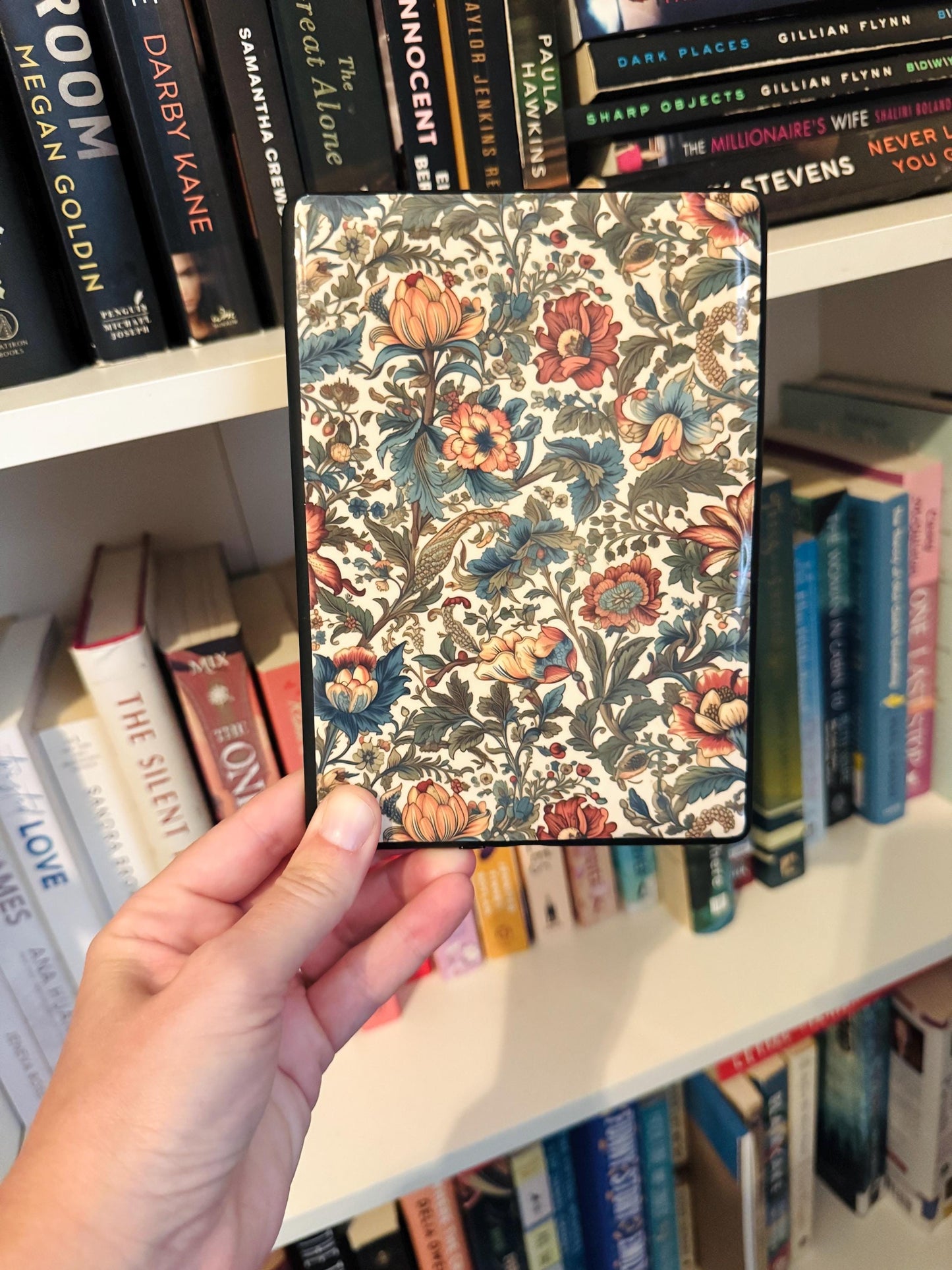 Such a Wallflower Kindle Skin