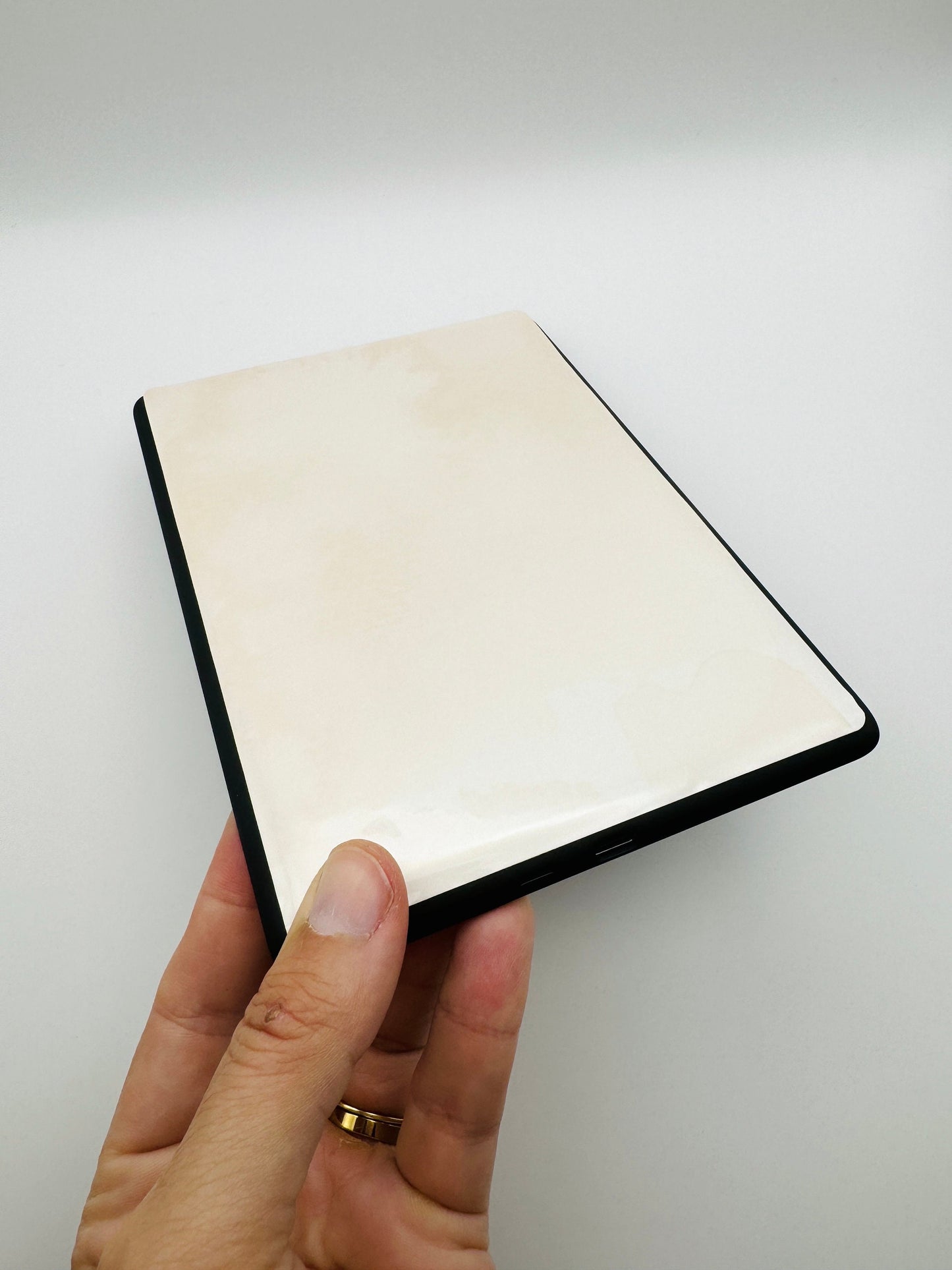 Vanilla Cream Kindle Skin
