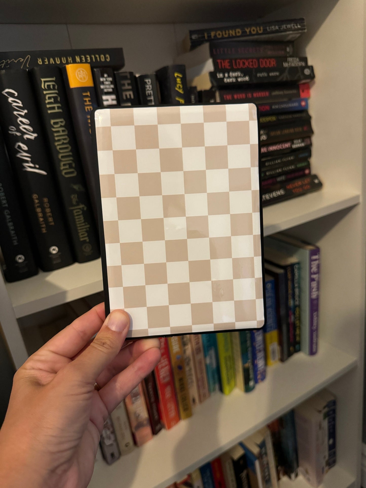 Tan / Beige Checker Kindle Skin