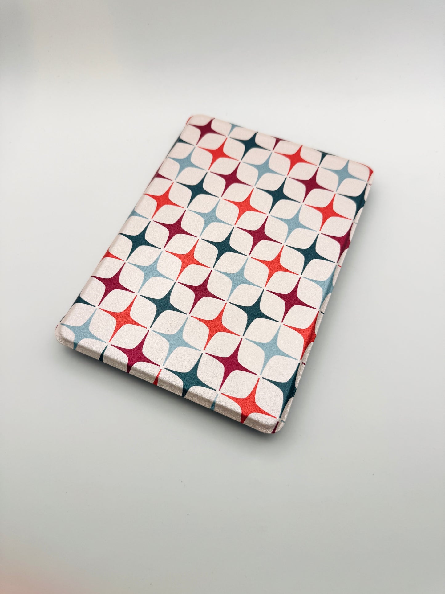 Midcentury Twinkle Kindle Case with Back Magnet and Hand Strap