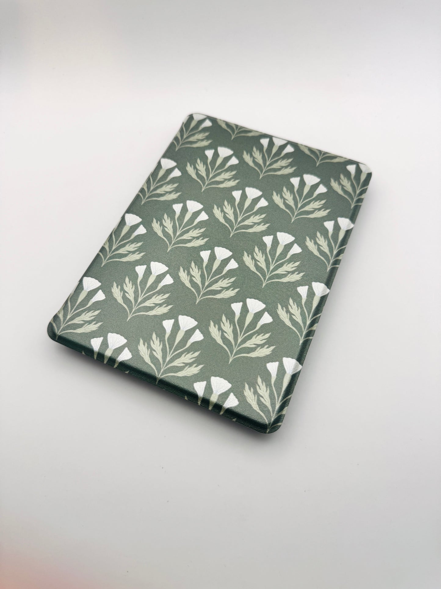 Vintage Florals Kindle Case with Back Magnet and Hand Strap