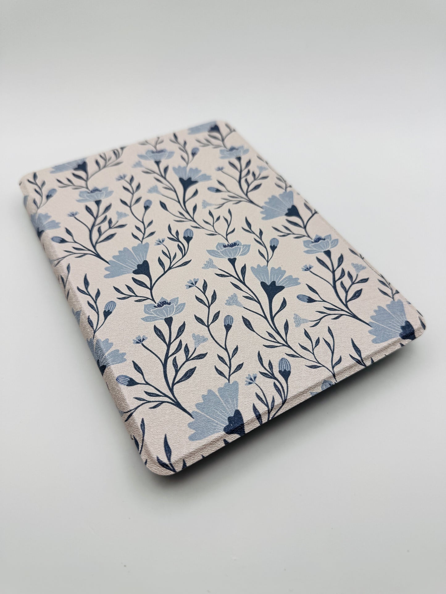 Wildflowers Kindle Case with Clear Back and Removable Cover