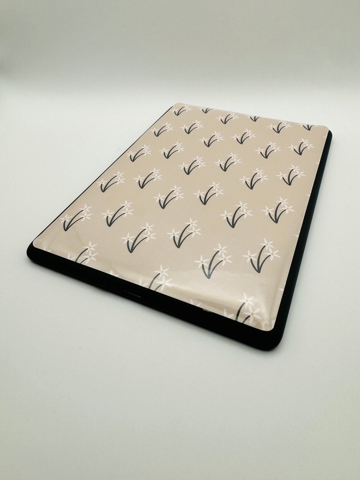 Creamy Flora Kindle Skin